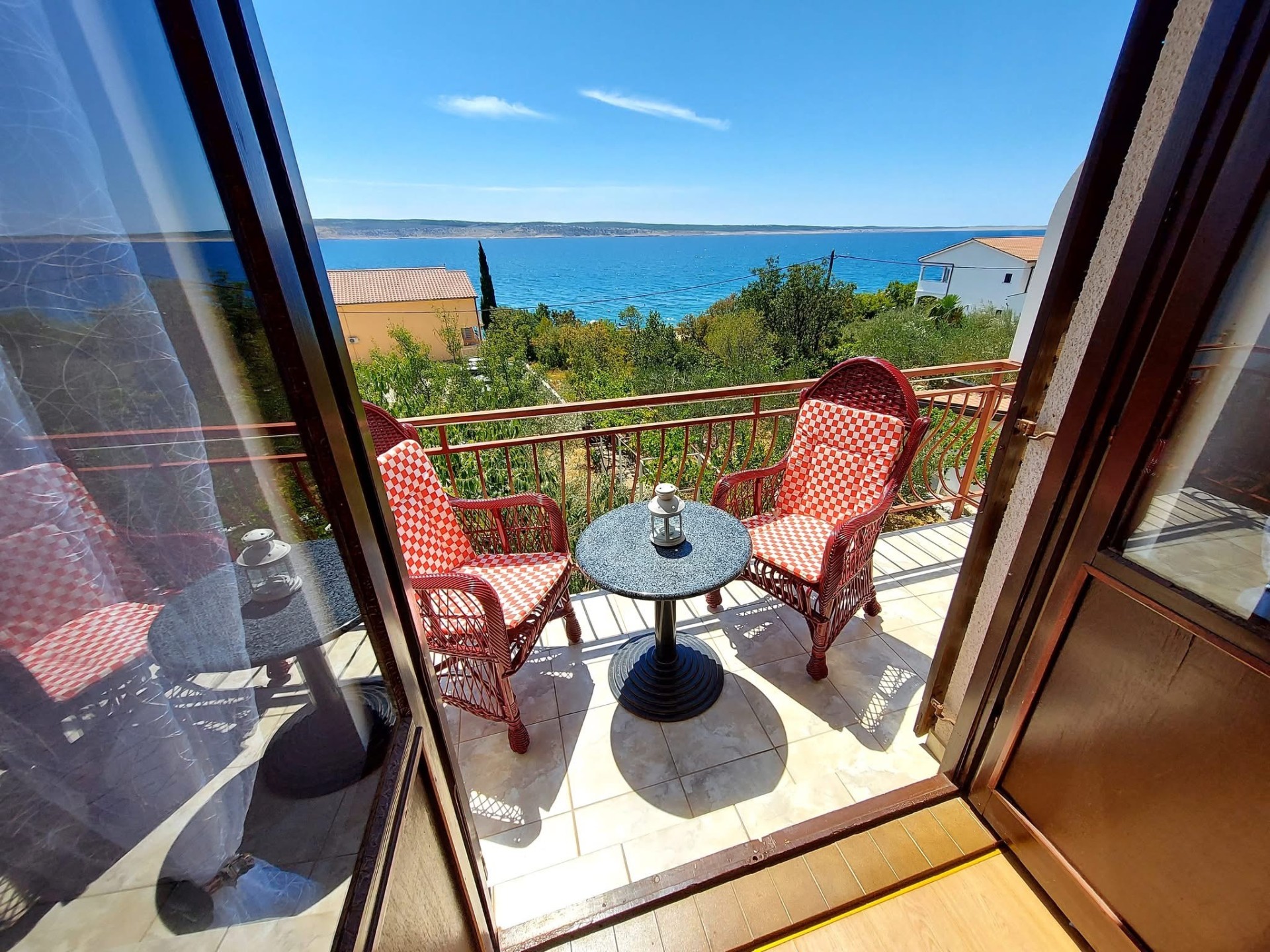 Balkon s pogledom na more